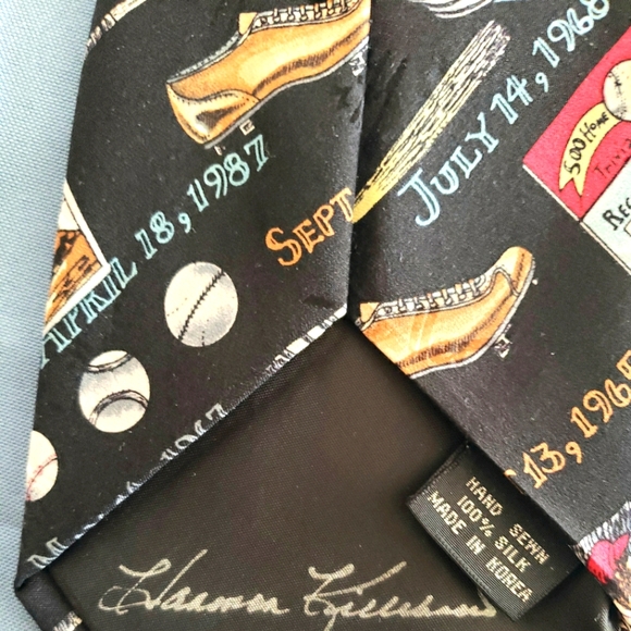 Nicole Miller Harmon Killabrew Baseball 1995 Necktie - Picture 3 of 5